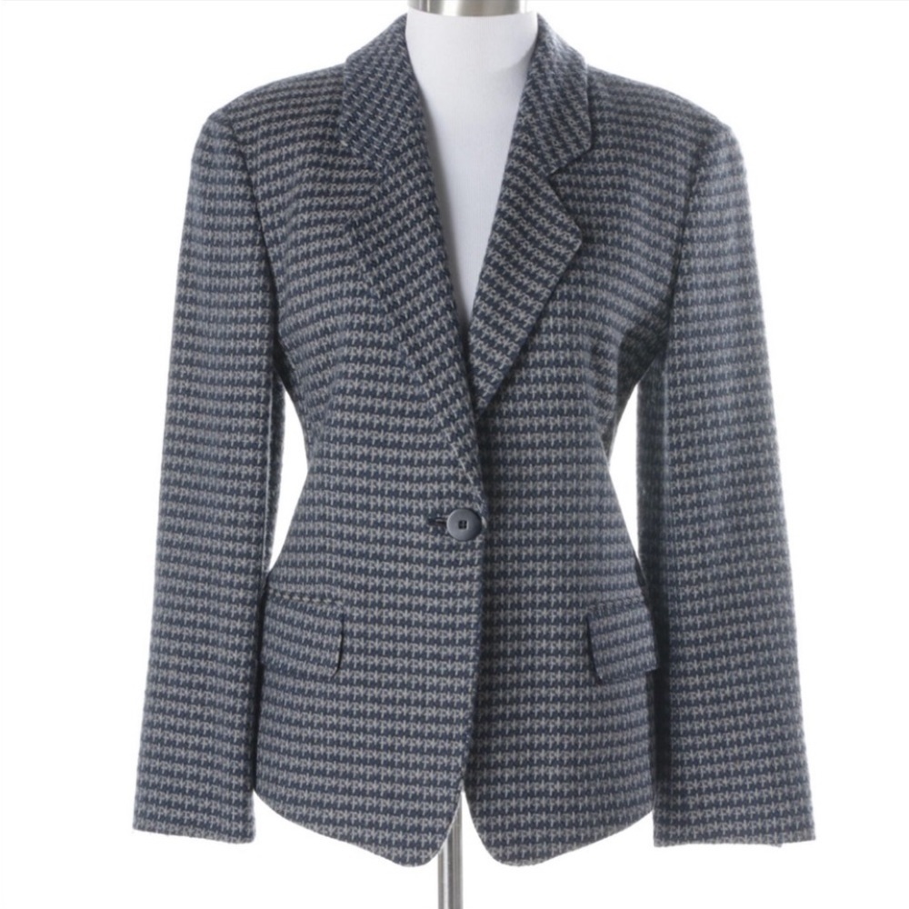 Armani jacket. EUC. Like new.‌‌‌‌‌
